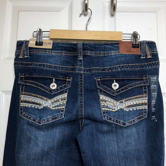 Maurices Stretchy Blue Wash Mid Rise Embellished Pockets Slim Boot Jeans 11/12 - Picture 6 of 16
